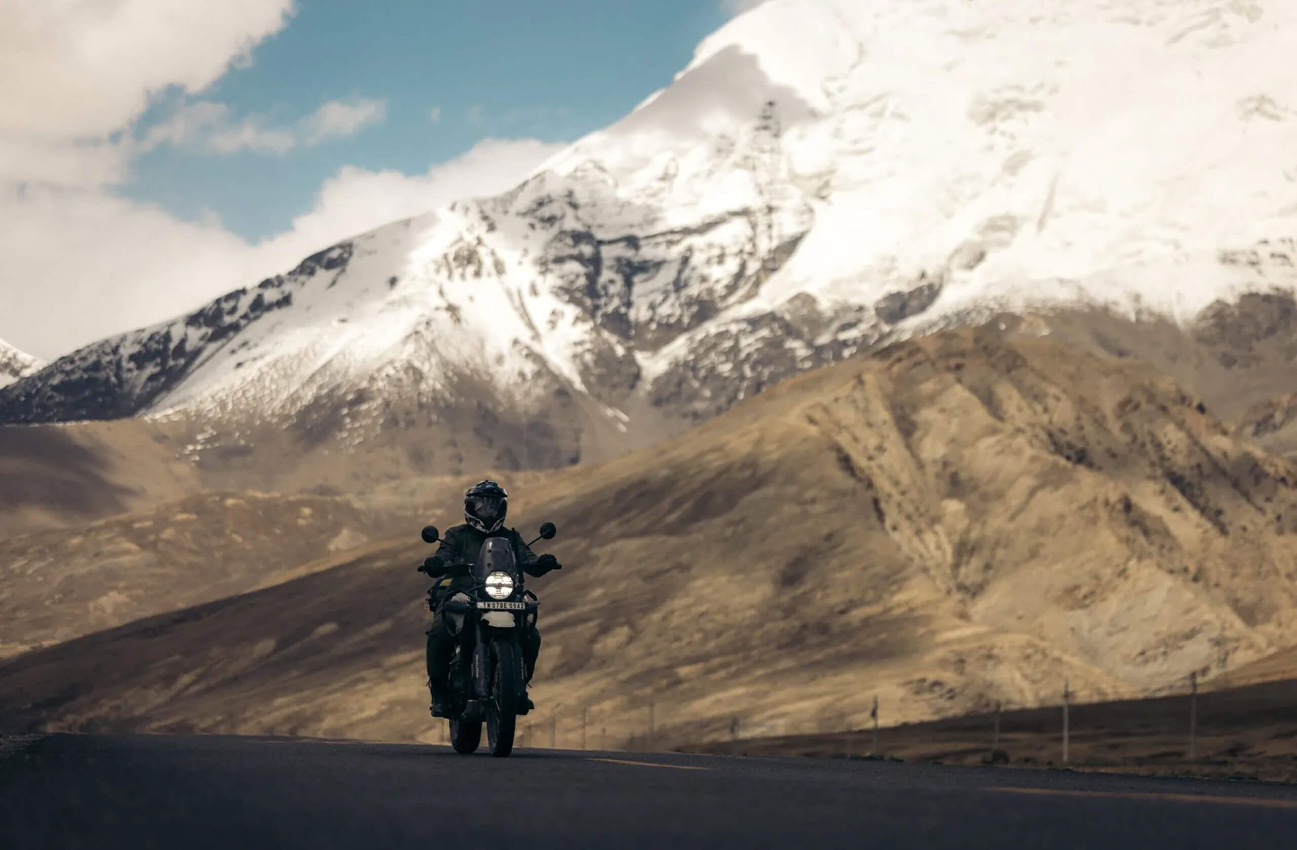 tibet beyond everest hero 0cf73a1f